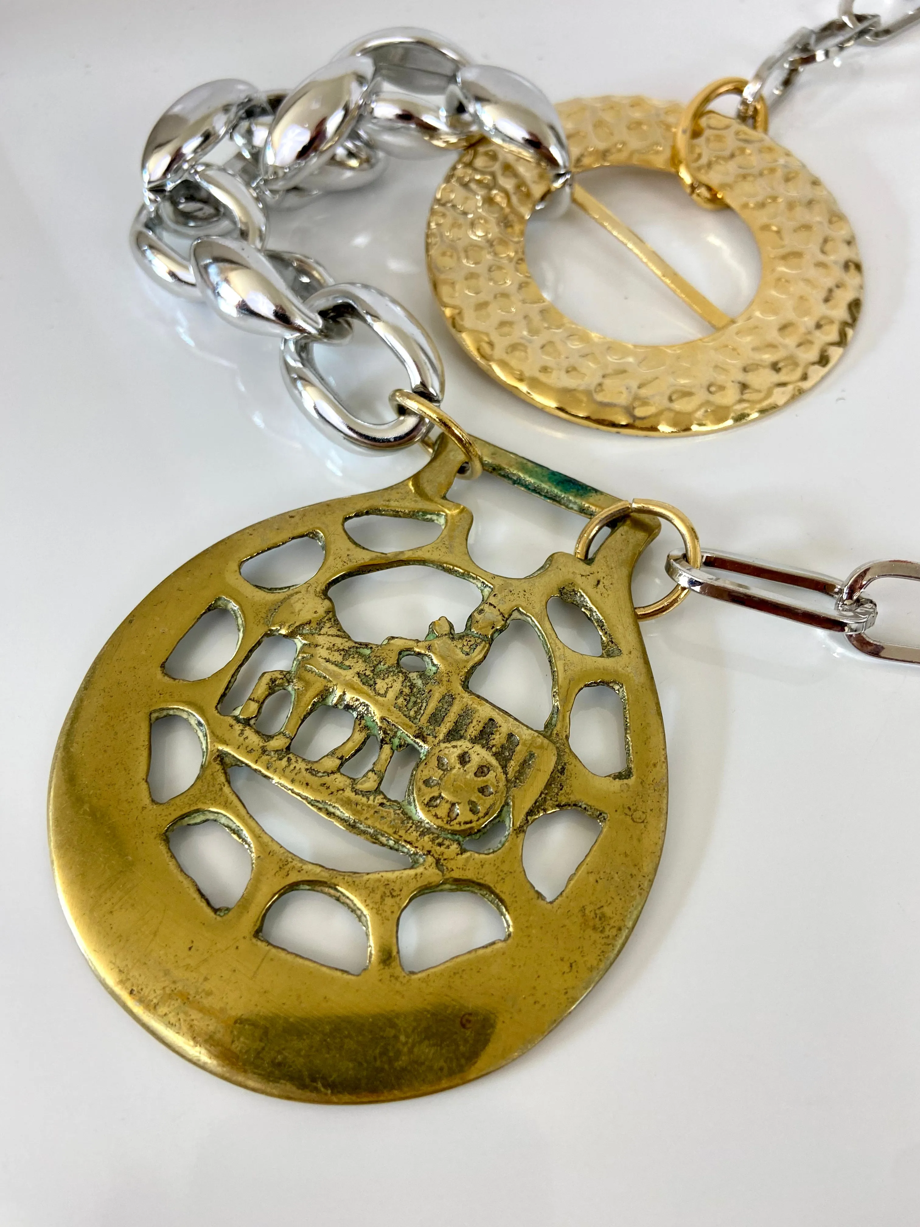 Busy metal belt