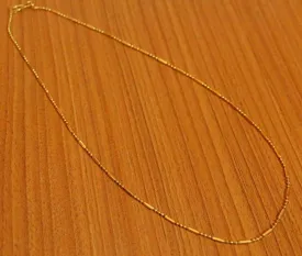 GOLD NECKLACES