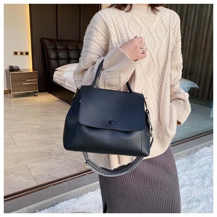 Simply PU Leather Solid Color Crossbody Bag For Women