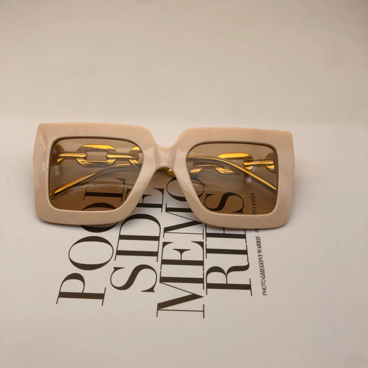Sunglasses sun Shades Large Rim High Grade Box Chain unisex