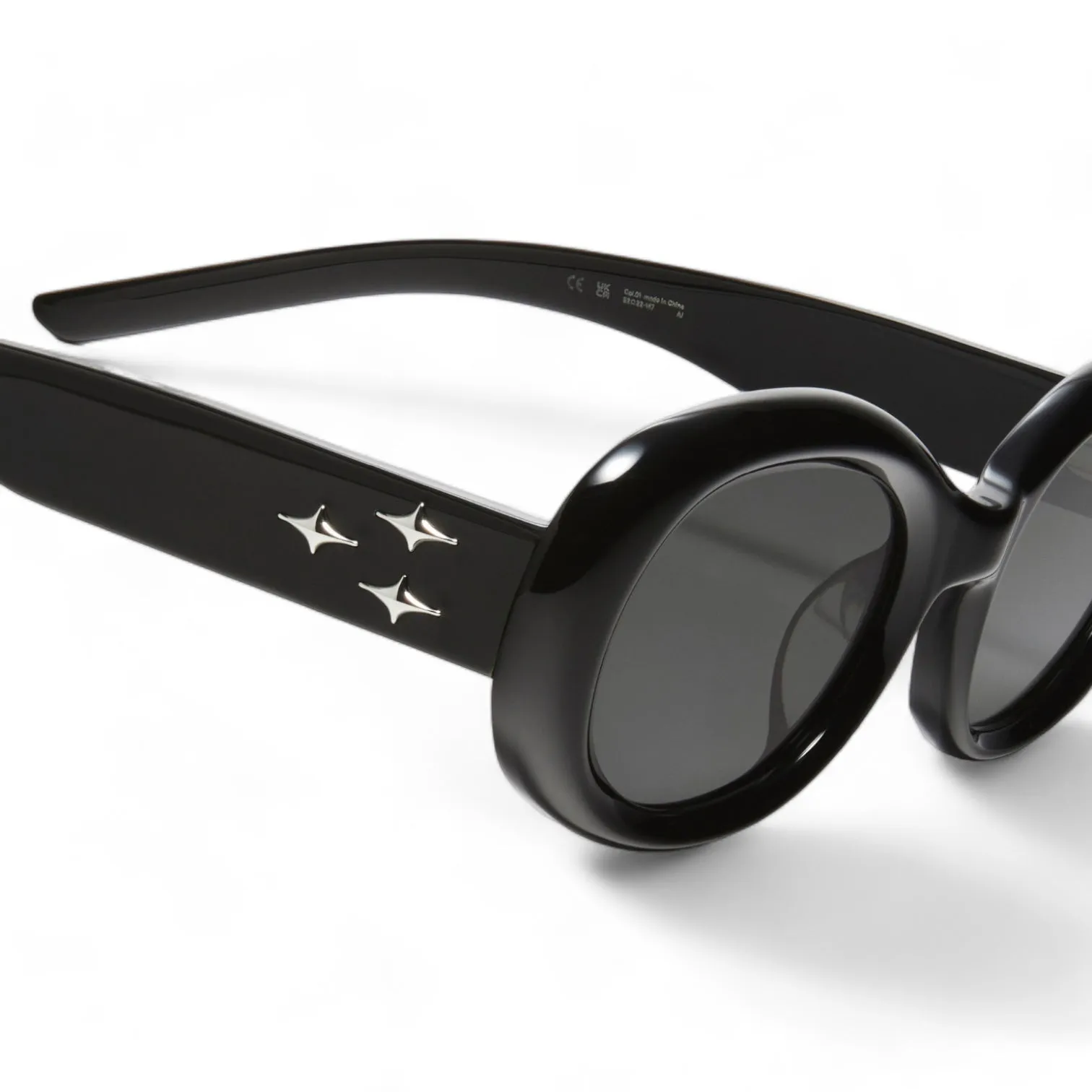 Triangulum｜Black